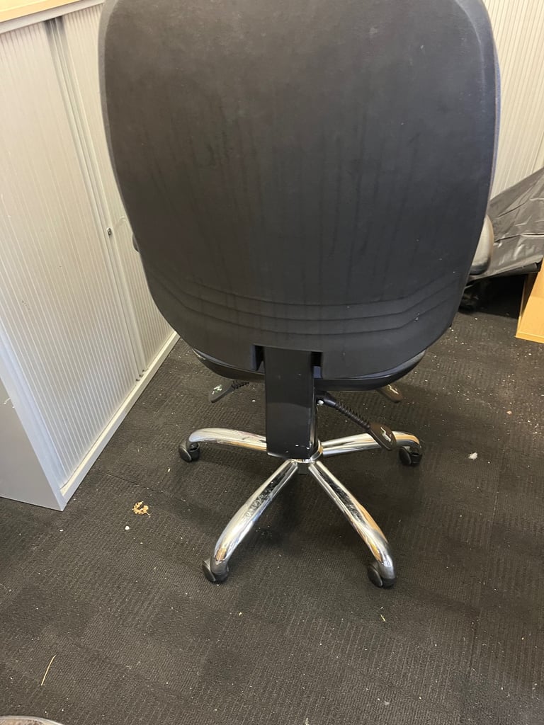 Desk Chairs 
