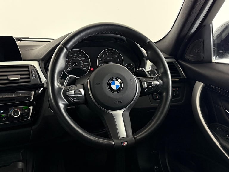 2018 BMW 3 Series 2.0 320i M Sport Shadow Edition Touring Auto xDrive Euro 6 (s/s) 5dr ESTATE Pet...