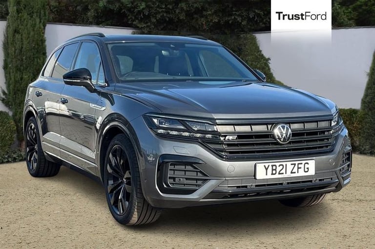 image for 2021 Volkswagen Touareg 3.0 TDI V6 Black Edition SUV 5dr Diesel Tiptronic 4Motion Euro 6 (s/s) (2...