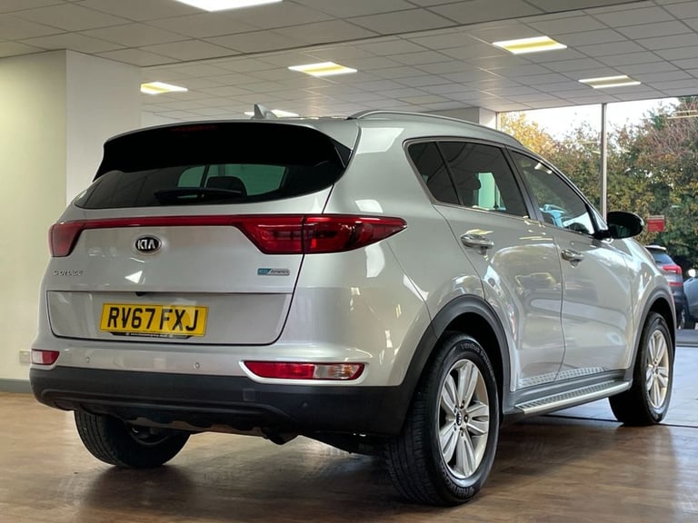 2017 Kia Sportage 1.6 GDi 2 SUV 5dr Petrol Manual Euro 6 (s/s) (130 bhp) ESTATE Petrol Manual