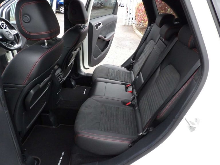 2017 Mercedes-Benz B-Class 1.5 B 180 AMG Line Premium D Auto 5dr MPV Diesel Automatic
