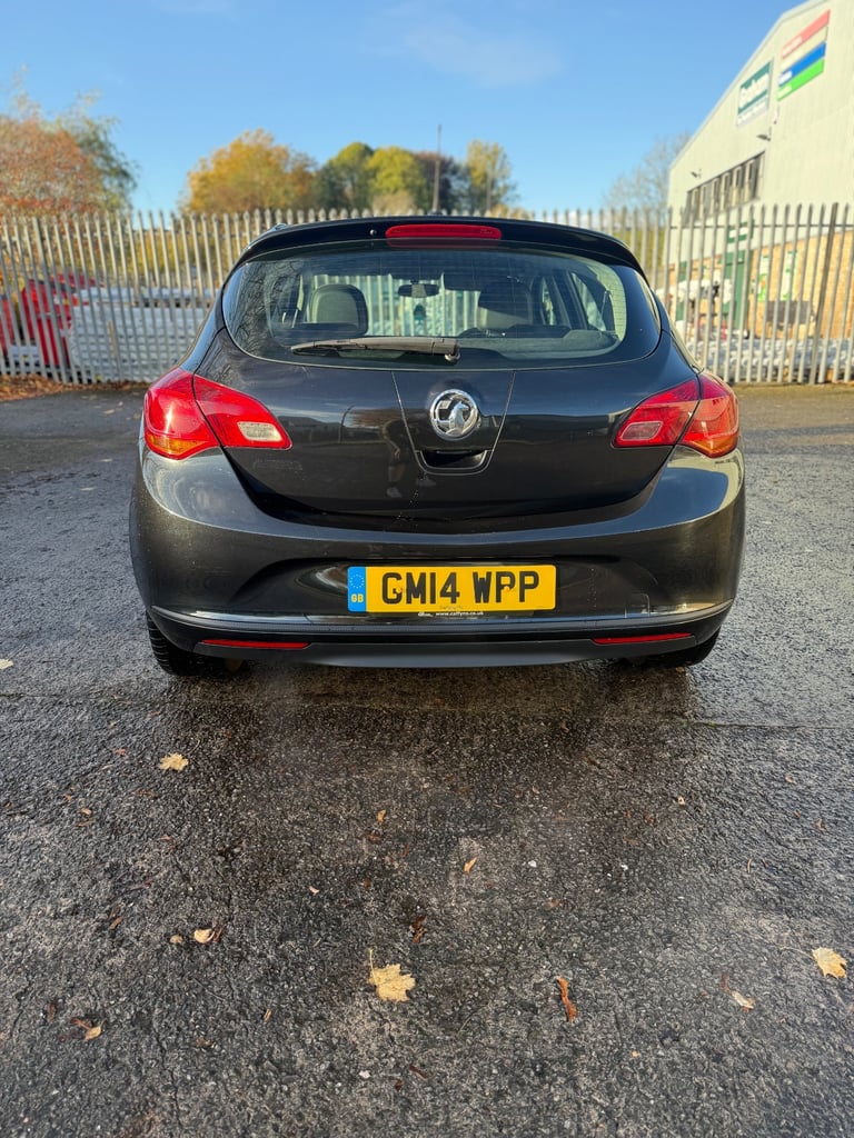 Vauxhall, ASTRA, Hatchback, 2014, Manual, 1598 (cc), 5 doors