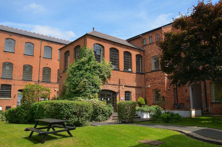 Beauty - Therapy Rooms to Rent in Digbeth Birmingham
