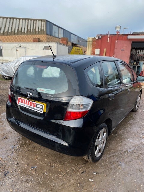 2011 Honda Jazz 1.2 i-VTEC SE 5dr [VSA] DAMAGED REPAIRABLE SALVAGE HATCHBACK Petrol Manual