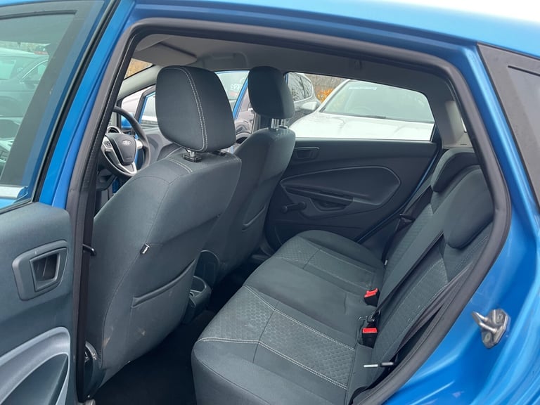 2010 Ford Fiesta 1.25 Zetec 5dr [82] HATCHBACK Petrol Manual