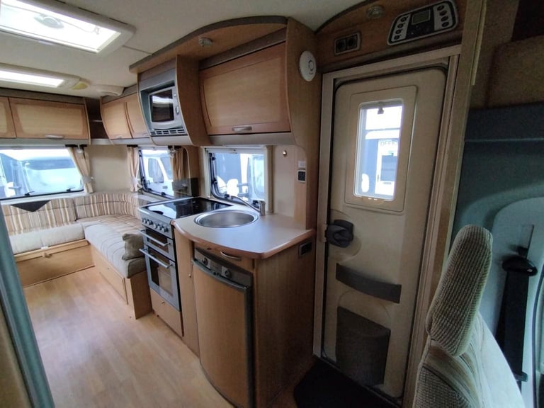 Bessacarr E460 2 berth  DIESEL MANUAL 2007/57