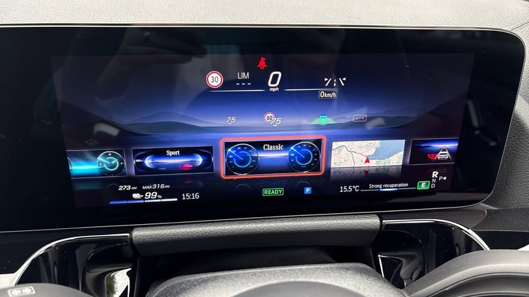 2025 Mercedes-Benz EQA 250+ 140kW AMG Line Prem Plus 70.5kWh 5dr Auto Electric Hatchback Hatchbac...