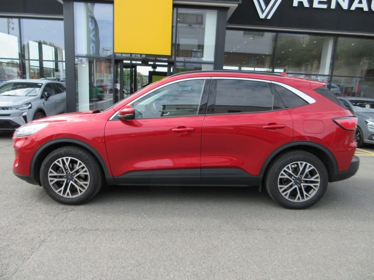 2022 Ford Kuga Kuga Titanium 5 Door 1.5L EcoBlue 120PS FWD 6 Speed Manual HATCHBACK Diesel Manual