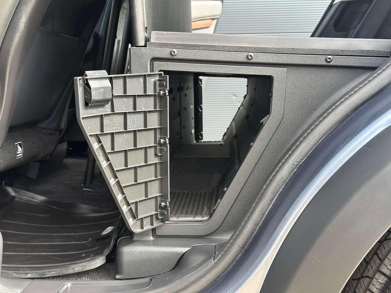 LAND ROVER DISCOVERY 3.0 SD V6 HSE Auto 4WD Euro 6 (s/s) 5dr 2020