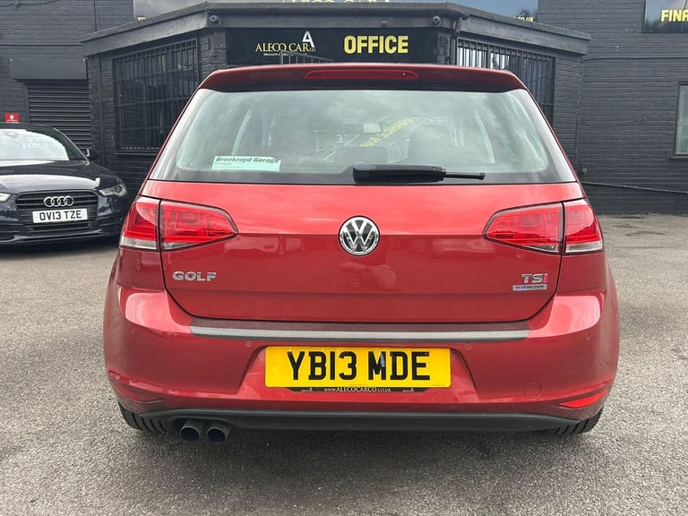 VOLKSWAGEN GOLF 1.4 TSI BlueMotion Tech SE Red Manual Petrol 2013