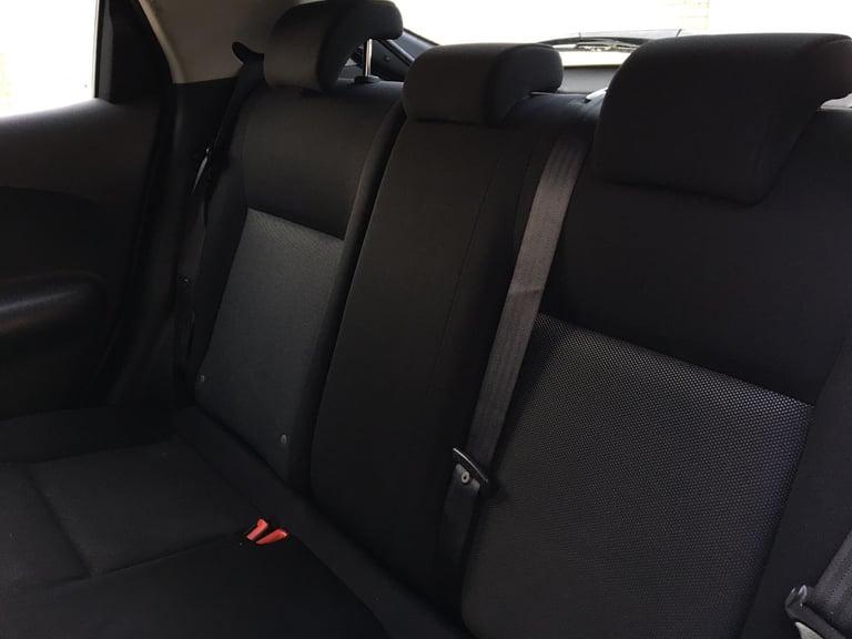Nissan Juke 1.6 /  MOT / Ulez Compliant / Euro 5 / Spacious Family Car / MPV / SAT NAV