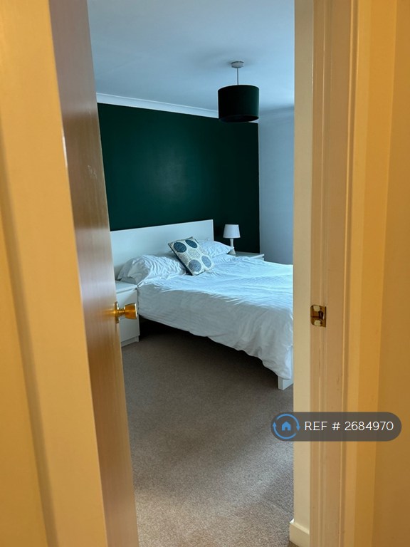 2 bedroom flat in Riverside Drive, Aberdeen, AB11 (2 bed) (#2684970)