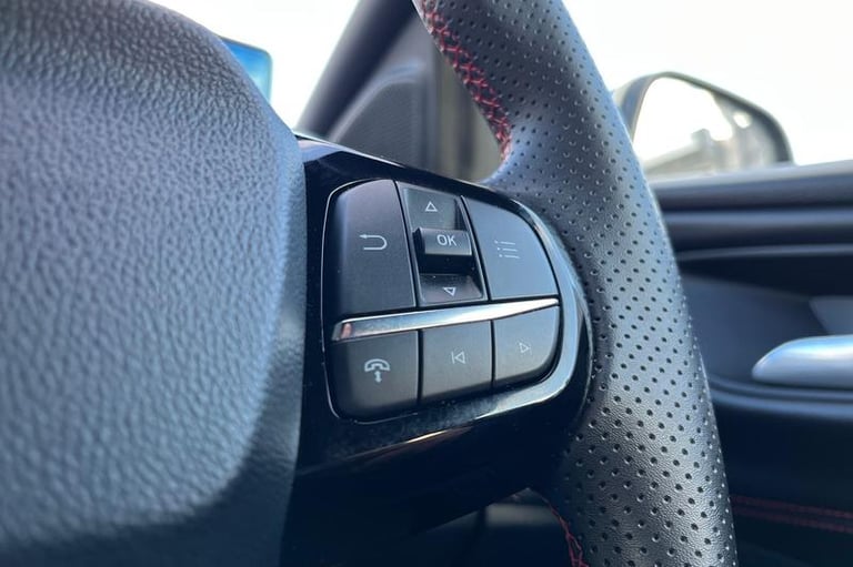 2024 Ford Puma ST-LINE X | Rear Parking Sensors | Cruise Control | Wireless Charging Pad M Hatchb...