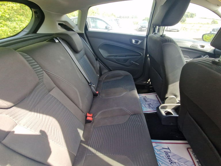 2015 Ford Fiesta 1.0T EcoBoost Zetec Euro 5 (s/s) 5dr Petrol