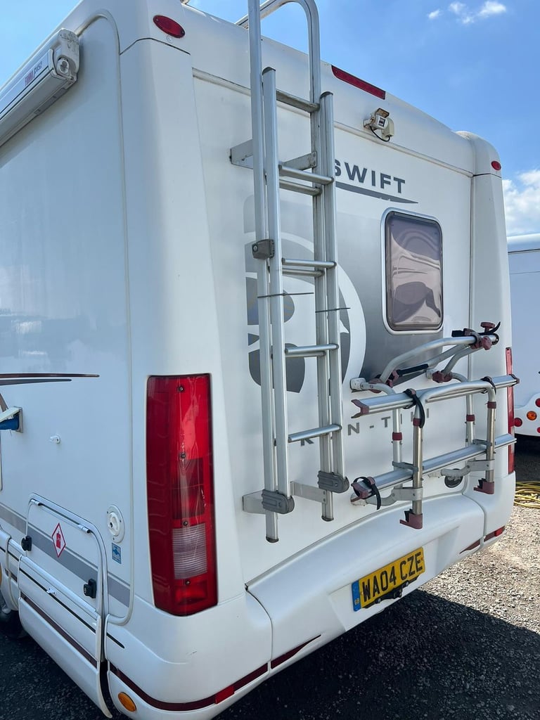 2004 - Swift Kon Tikki - 2.8ltr - 48,000 miles - 2 berth / 2 belts 