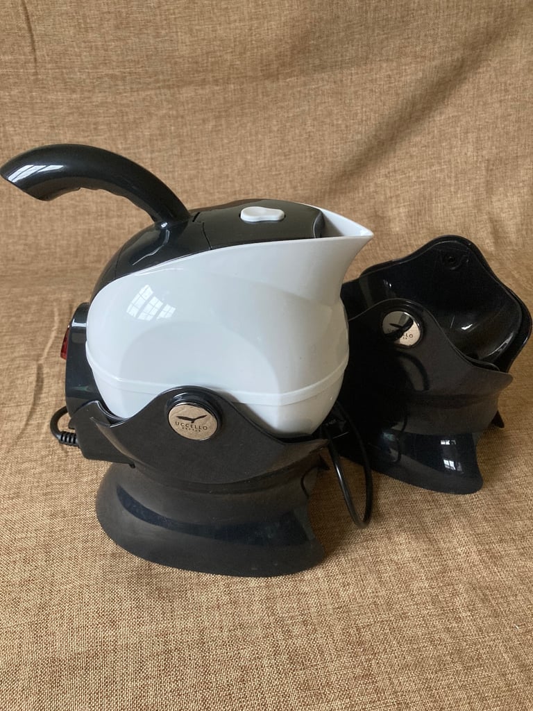 image for Uccello tipping kettle with spare base