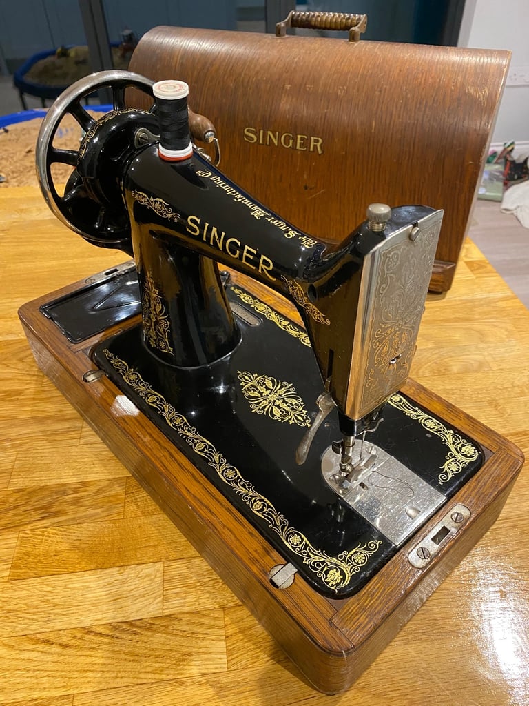 Hand cranked vintage Singer sewing machine