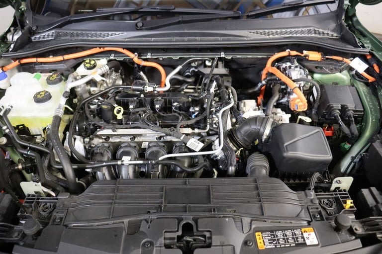 2024 Ford Kuga 2.5 Duratec 14.4kWh ST-Line 5dr CVT (APPLE CAR PLAY) Automatic