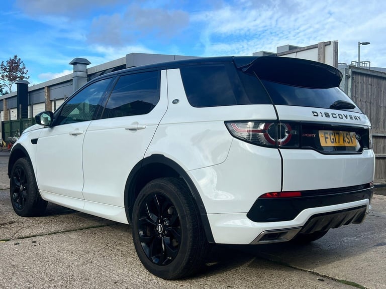 2017 Land Rover Discovery Sport 2.0 TD4 HSE Dynamic Lux Auto 4WD Euro 6 (s/s) 5dr ESTATE Diesel A...
