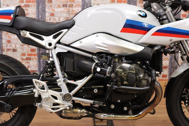 **DEPOSIT TAKEN** 2017 BMW R NINE T RACER S - ONLY 8,611 MILES