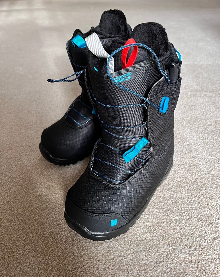 New/unused Size UK4 Burton snowboard boots unmoulded imprint1 insole | in  Stirling | Gumtree