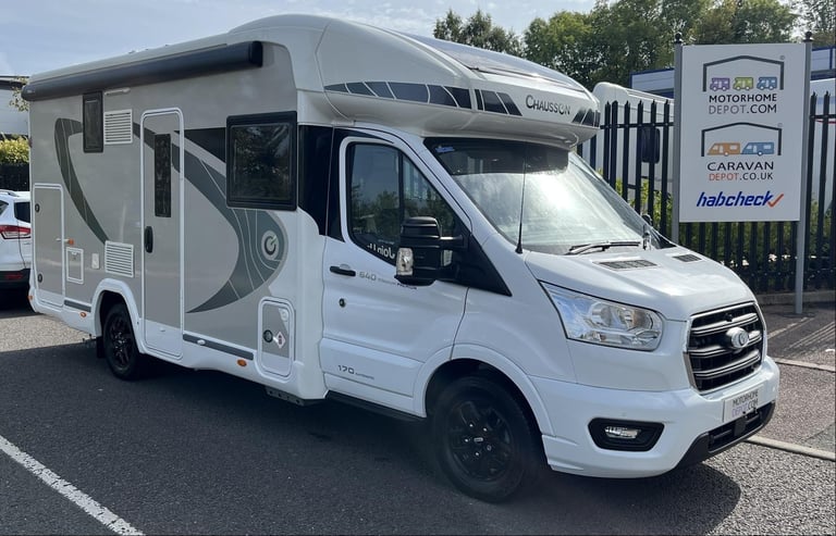 Chausson Titanium 640 | Automatic | 4-berth/4-belt | 3500kg| Motorhome for sale
