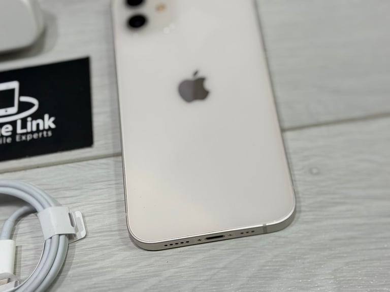 📱 White Apple iPhone 12 64GB Unlocked All Networks 🔋100% + Warranty 🍎 - P1165