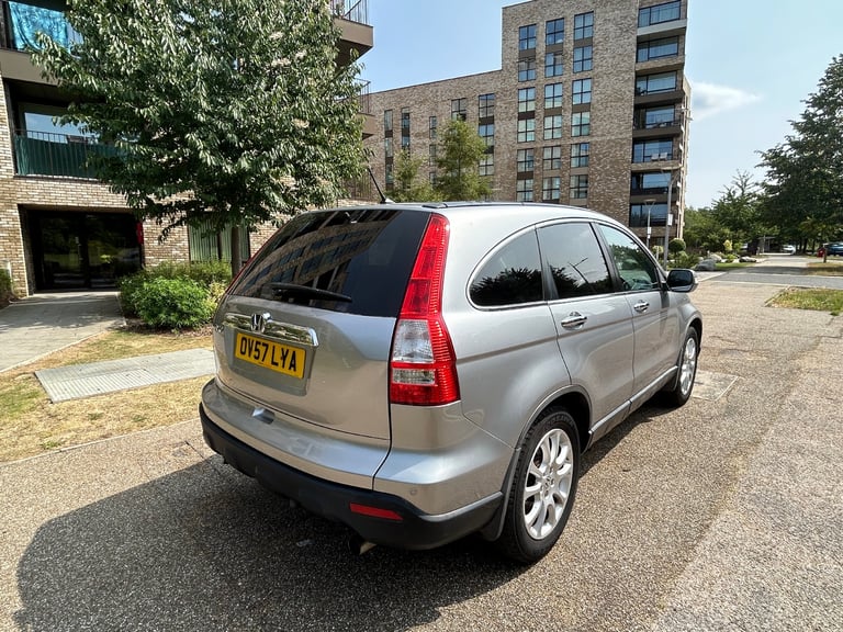 Honda CRV-EX automatic 2.0 petrol,panoramic roof,leather ,cruise control,full history,2 owners,2keys