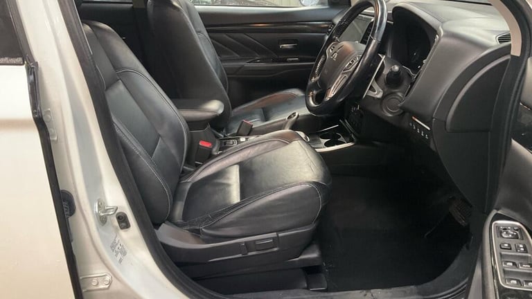 2018 Mitsubishi Outlander 2.0 PHEV GX4hs 5dr Auto ESTATE PETROL/ELECTRIC Automatic