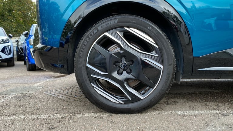 2024 Peugeot 3008 73kWh GT SUV 5dr Electric Auto (210 ps) SUV Electric Automatic