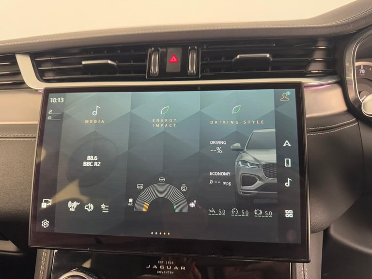 2022 Jaguar F-Pace 2.0 P250i R-Dynamic S Auto AWD Euro 6 (s/s) 5dr ESTATE Petrol Automatic