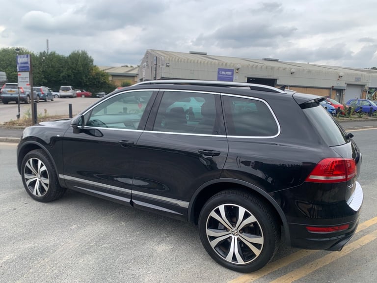2014 Volkswagen Touareg 3.0 V6 TDI 245 R-Line 5dr Tip Auto ESTATE Diesel Automatic