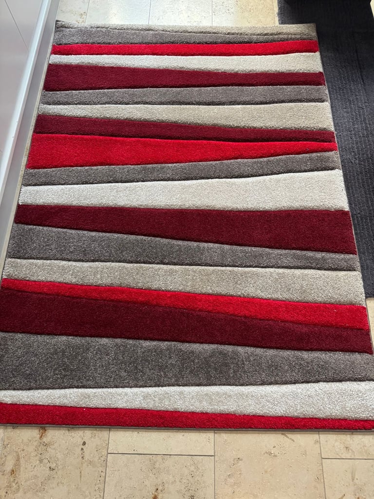 image for Dunelm Grey and Red Rug