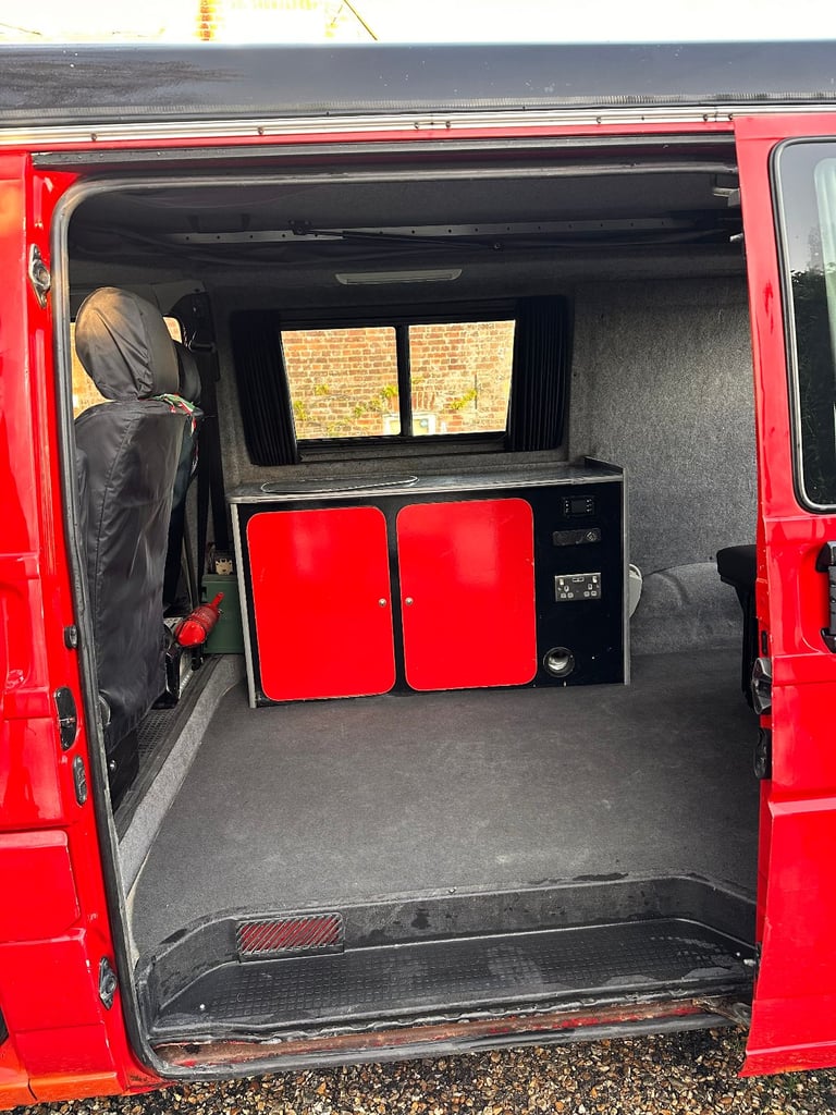 Volkswagen, TRANSPORTER TDI SWB, 2000, 2461 (cc)