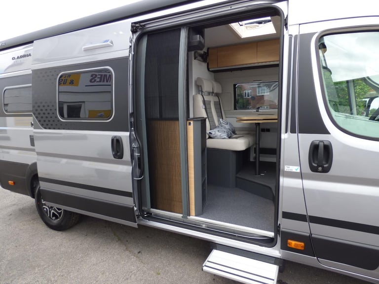 Adria Twin Supreme 60 Year Anniversary DIESEL AUTOMATIC 2026