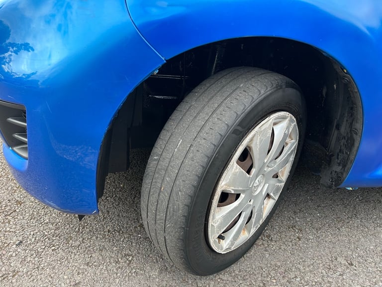 Peugeot, 107, Hatchback, 2011, Manual, 998 (cc),5 doors - Image 16