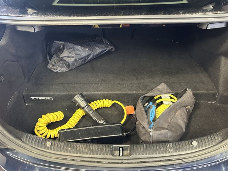 2016 Mercedes-Benz C Class C350e Sport Premium Plus 4dr Auto SALOON PETROL/ELECTRIC Automatic