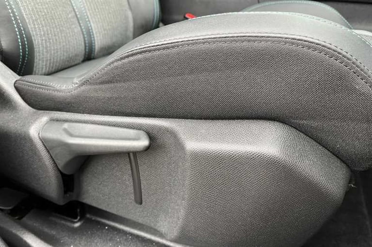 2021 Peugeot 3008 1.2 PureTech Allure Premium 5dr HATCHBACK PETROL Manual