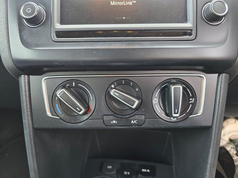 2014 Volkswagen Polo 1.2 TSI BlueMotion Tech SE DSG Euro 6 (s/s) 3dr Hatchback Petrol Automatic