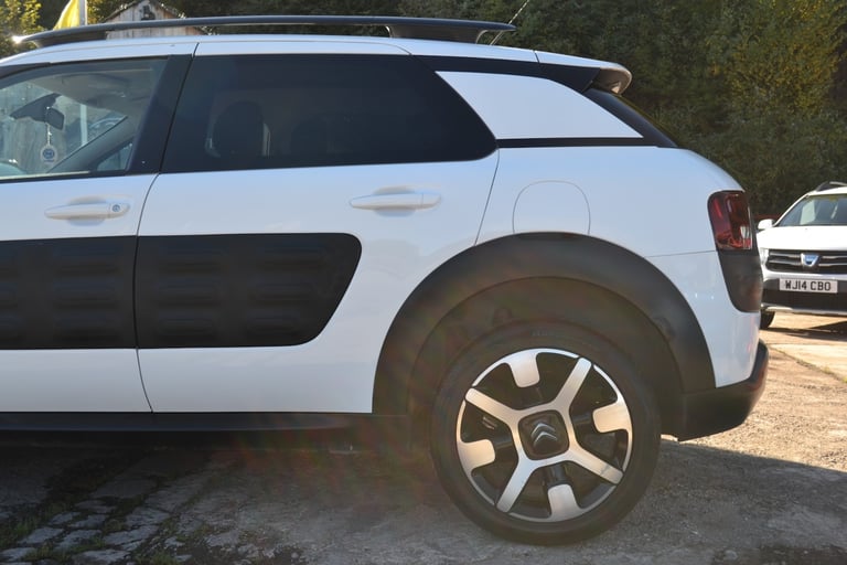 2015 Citroen C4 Cactus 1.2 PureTech [110] Flair 5dr HATCHBACK Petrol Manual