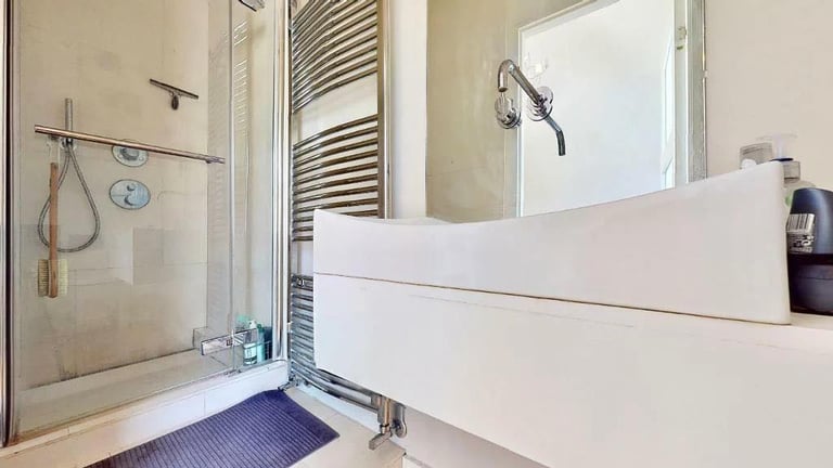 🏡🌞  BEAUTIFUL AND COZY ROOM IN CANADA WATER  🌞 