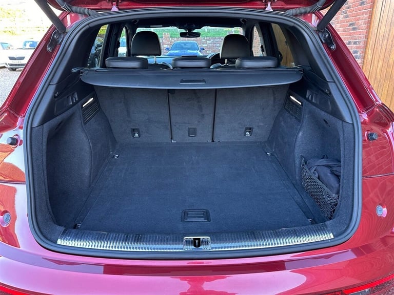 2019 Audi Q5 2.0 TDI 40 Black Edition S Tronic quattro Euro 6 (s/s) 5dr SUV Diesel Automatic