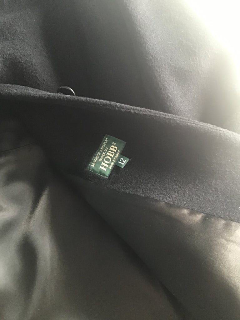 LUXURIOUS HOBBS BLACK COAT / 70%WOOL/ 15%CASHMERE/ 15%ANGORA