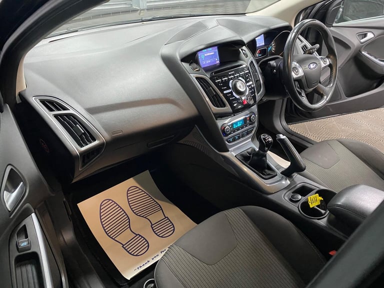  Ford Focus 1.0T EcoBoost Titanium Euro 5 (s/s) 5dr Petrol Manual