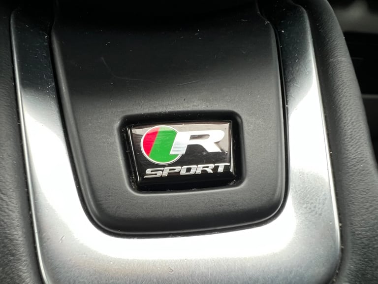  Jaguar F-Pace 2.0 D240 R-Sport Auto AWD Euro 6 (s/s) 5dr Diesel Automatic