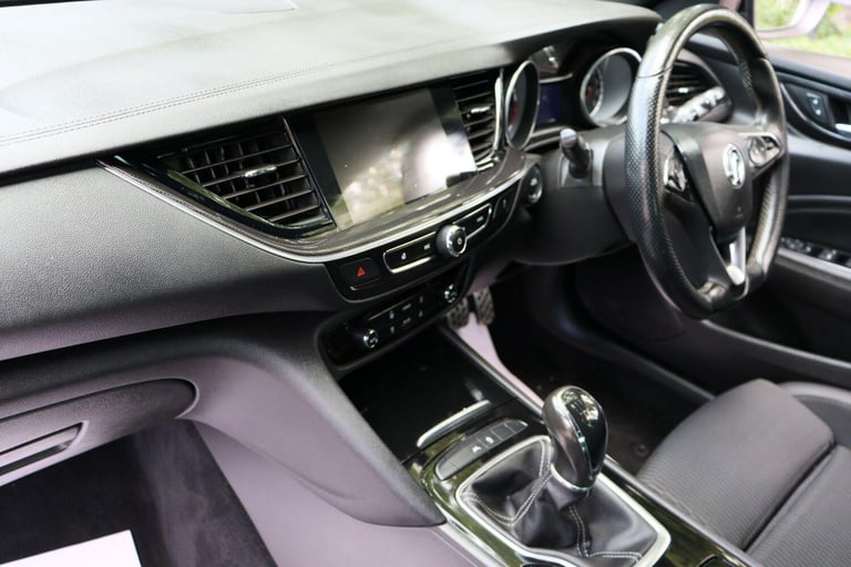 2017 Vauxhall Insignia 1.5i Turbo SRi VX Line Nav Grand Sport Euro 6 (s/s) 5dr HATCHBACK Petrol M...