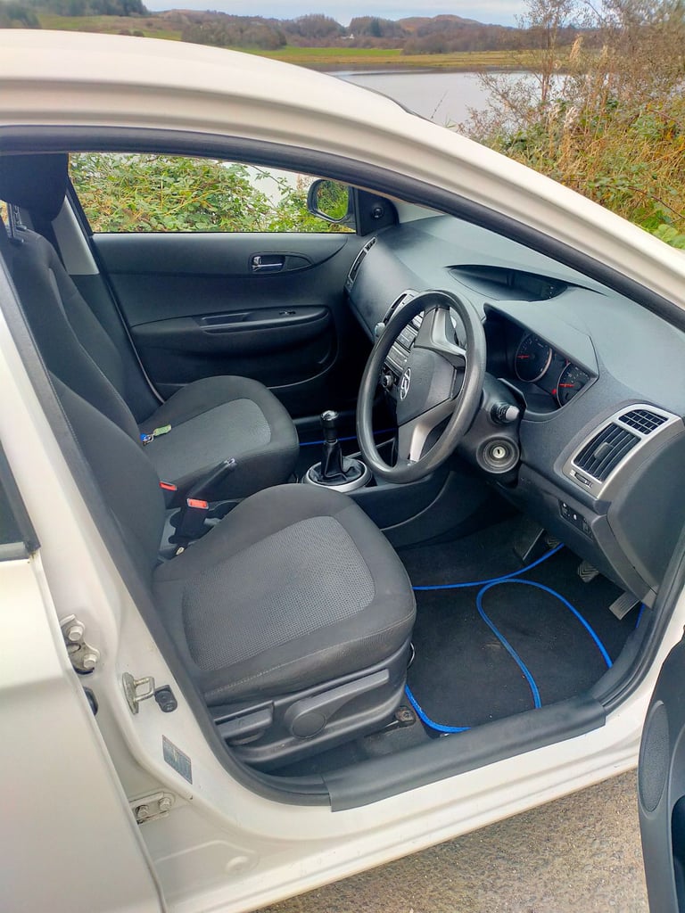 Hyundai, I20, Hatchback, 2013, Manual, 1248 (cc), 5 doors