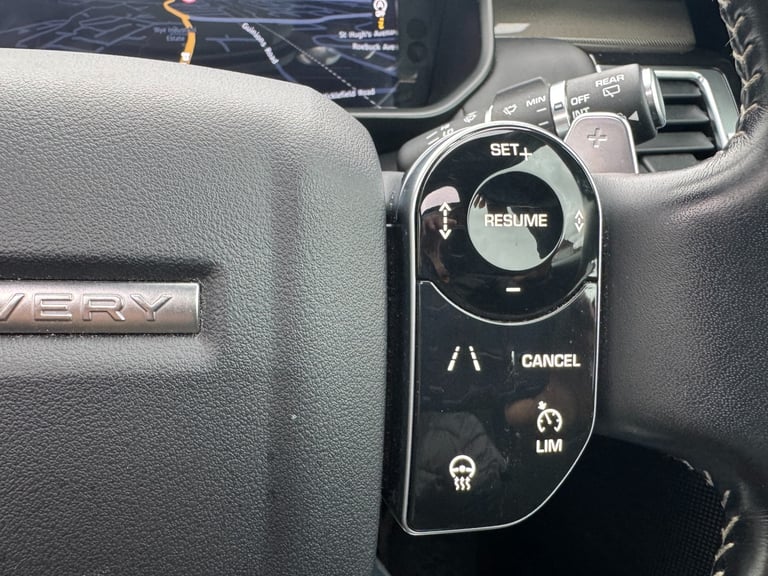 2020 Land Rover Discovery 2.0 SD4 HSE Luxury SUV 5dr Diesel Auto 4WD Euro 6 (s/s) (240 ps) ESTATE...