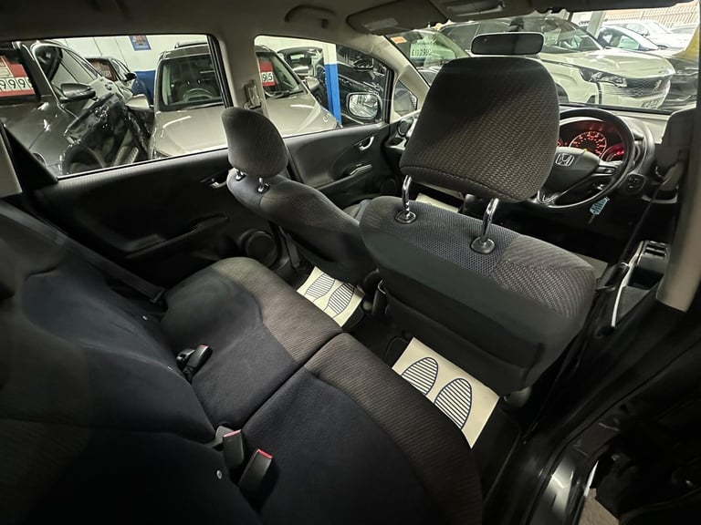 2013 Honda Jazz 1.4 i-VTEC ES Hatchback 5dr Petrol CVT Euro 5 (99 ps) HATCHBACK Petrol Automatic