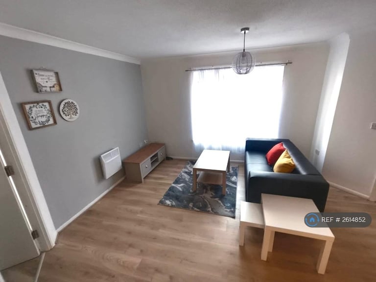 image for 2 bedroom flat in Brook Court, Nottingham, NG7 (2 bed) (#2614852)